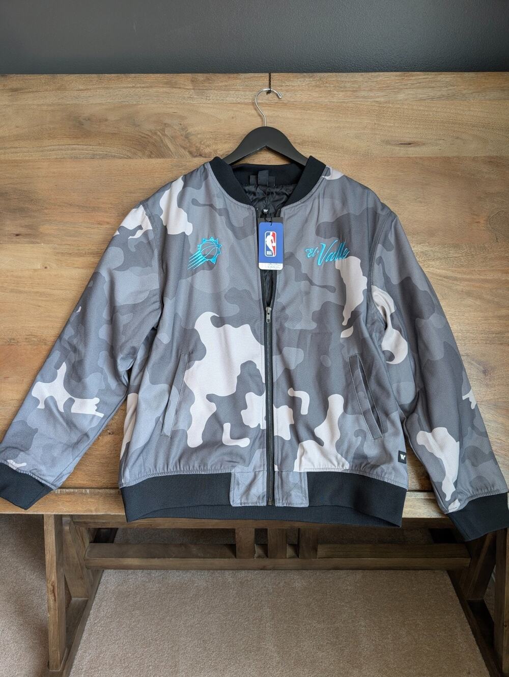 Phoenix Suns Jacket Mens Large Gray Camo The Wild Collective NBA Basketball NWT